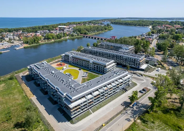 Stela Water Side - Swimming Pool & Sauna By Renters Prestige Apartman